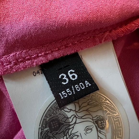 Versace slogan-print T-shirt (New) - Picture 8 of 9